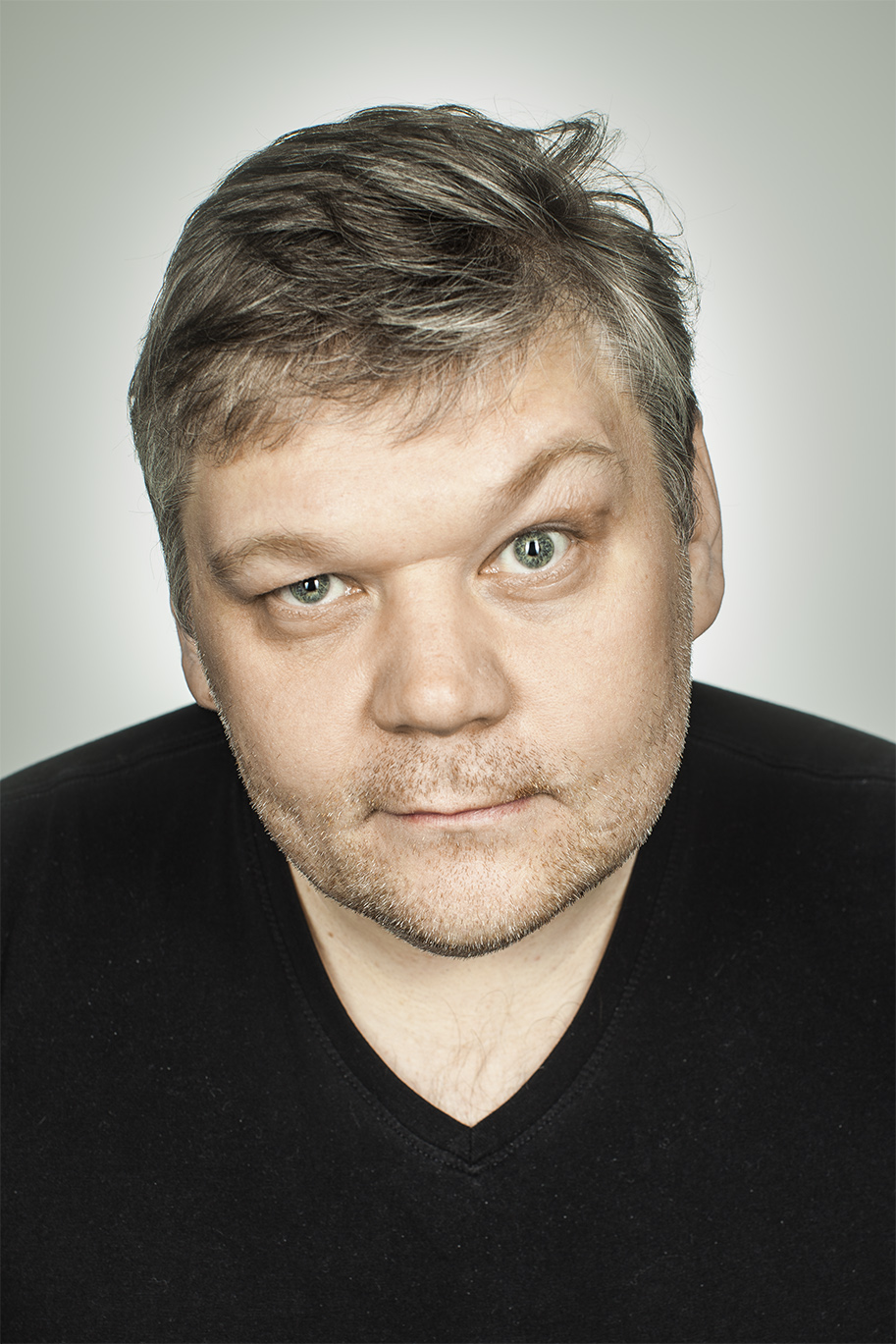 Esquare Style Business Portraits &mdash; With a Touch of Irony