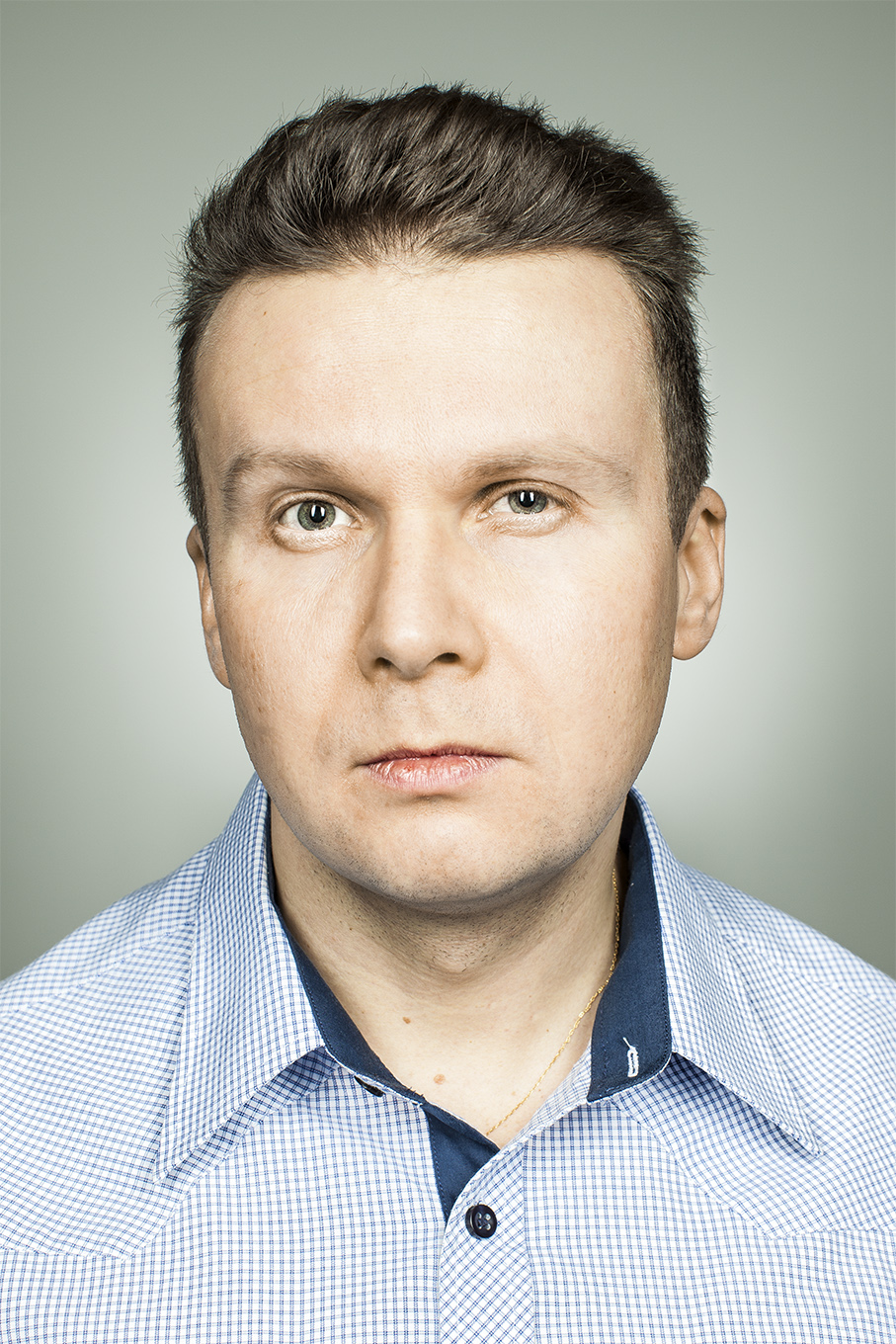 Esquare Style Business Portraits &mdash; With a Touch of Irony - 2