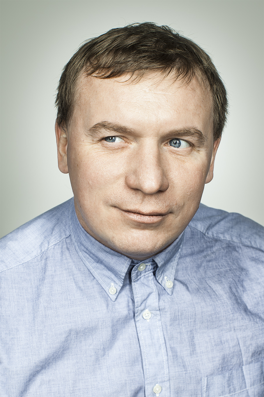 Esquare Style Business Portraits &mdash; With a Touch of Irony - 3