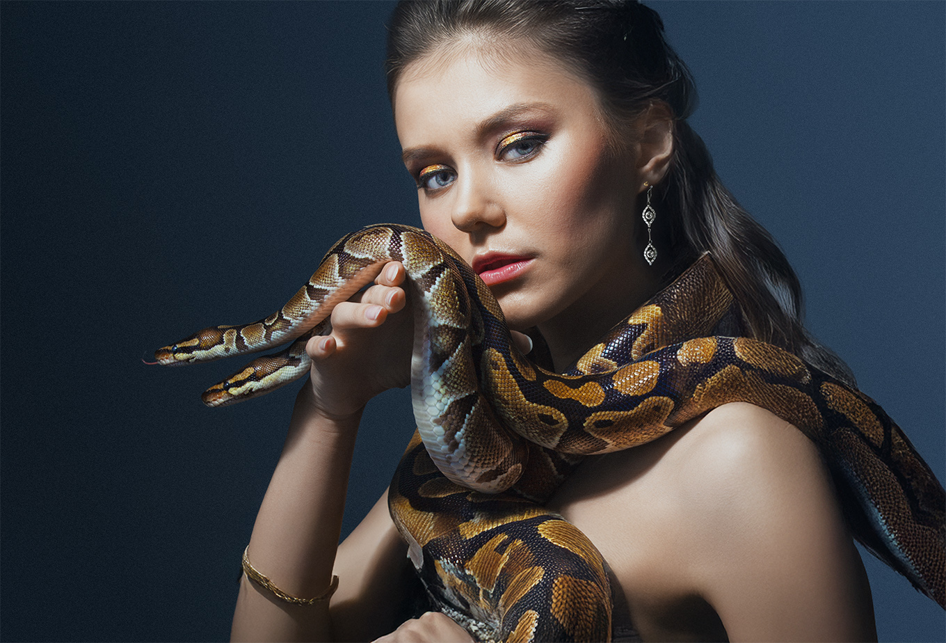 Katya and the Snakes