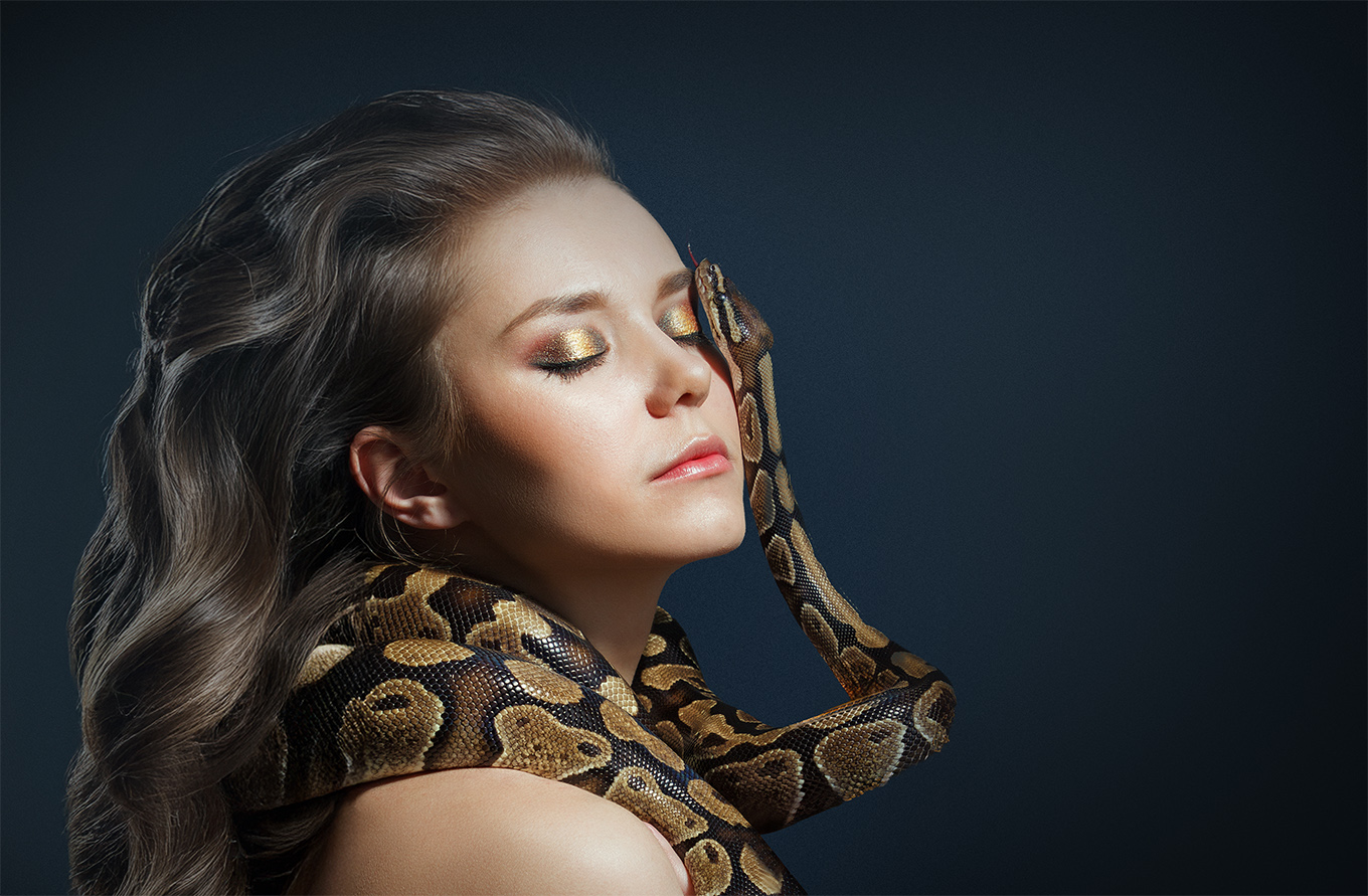 Katya and the Snakes - 2